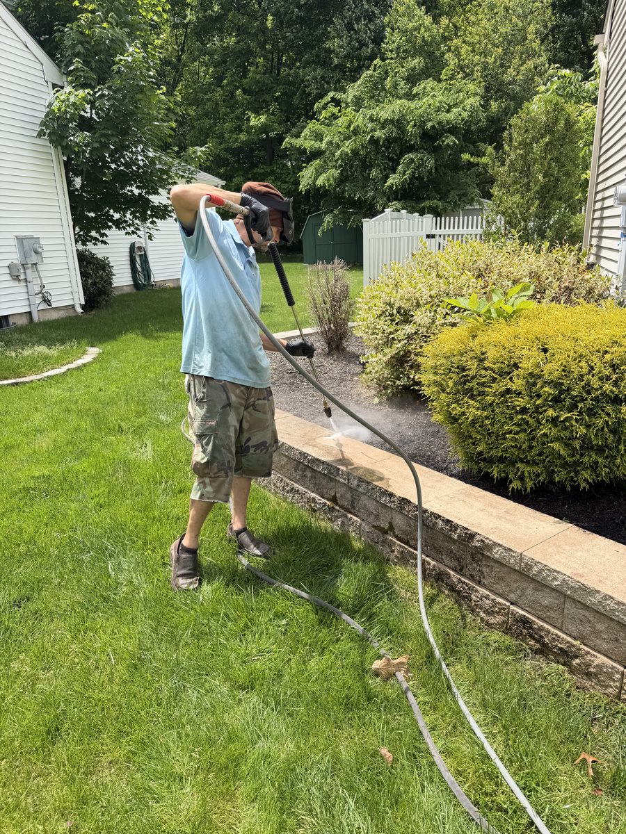 Pressure Washing service photo