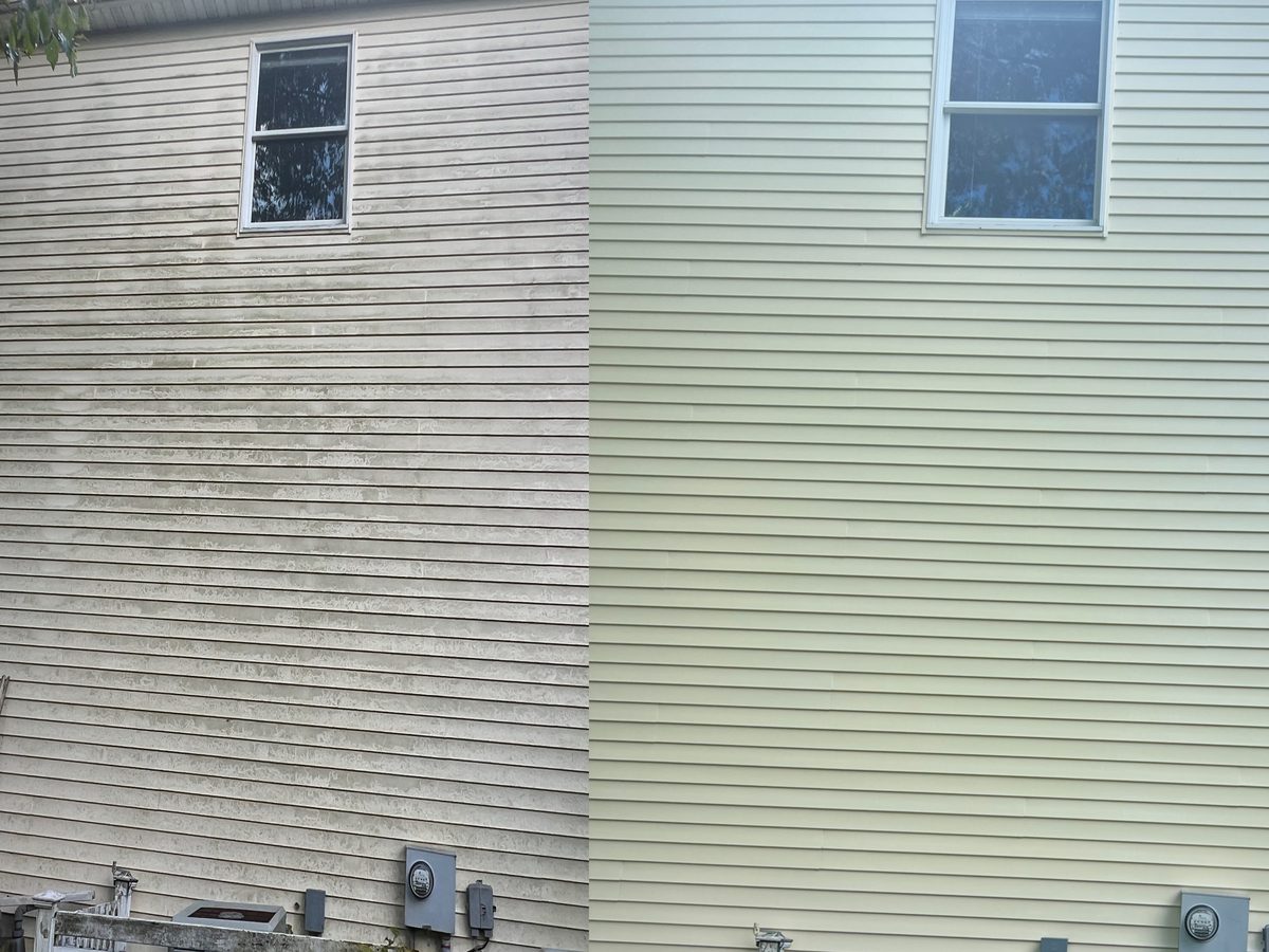 House Washing service photo